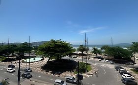 Kitnet com VISTA MAR em Santos